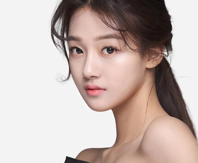 The Regen Plastic Surgery Clinic in Korea: Comprehensive Aesthetic Procedures for Eye, Nose, Facial Contouring, and Face Lifting