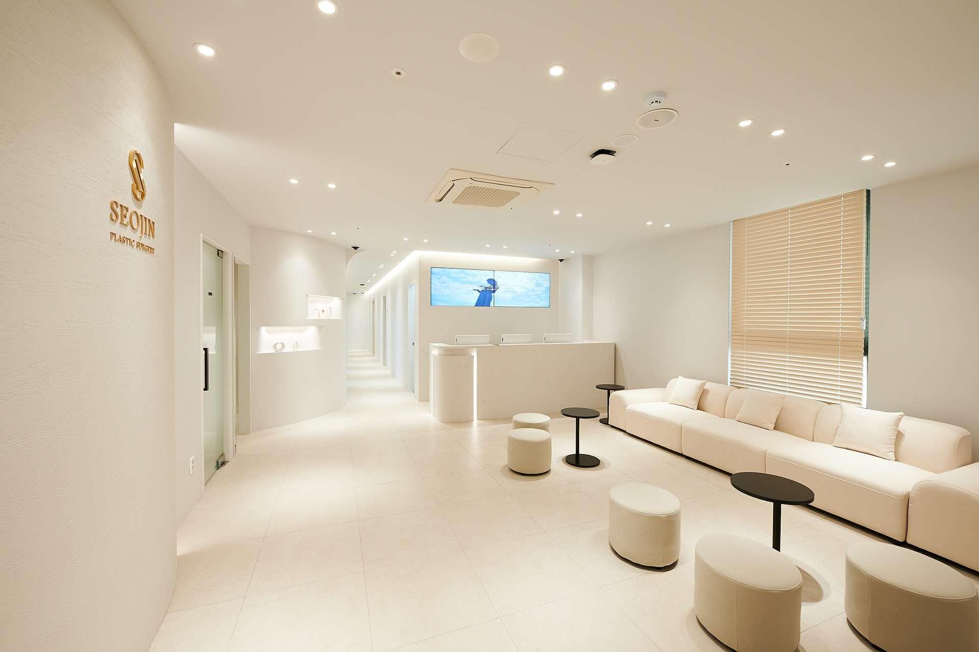 Seojin Plastic Surgery Clinic1