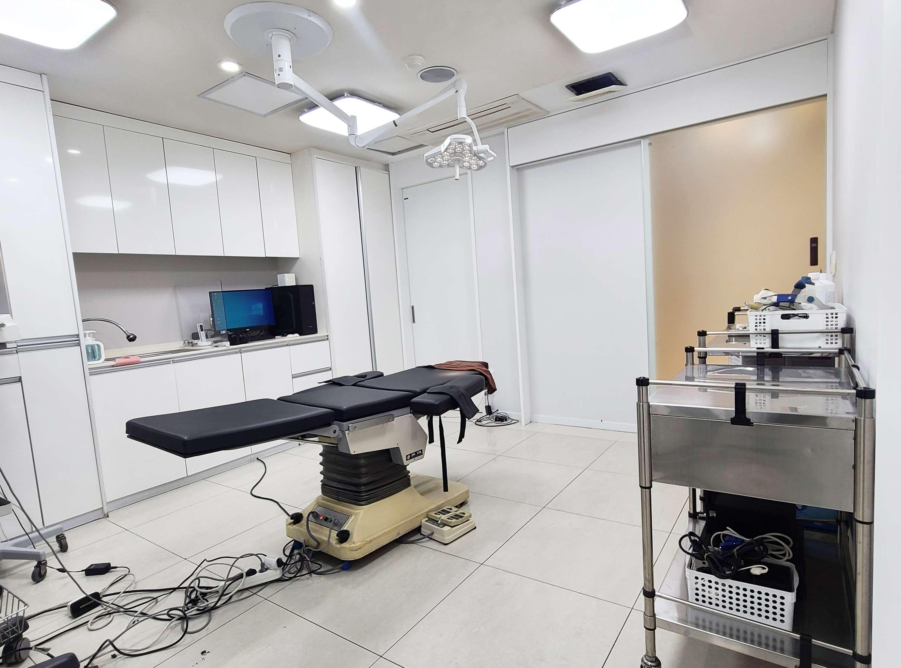 Gallery Plastic Surgery Clinic4