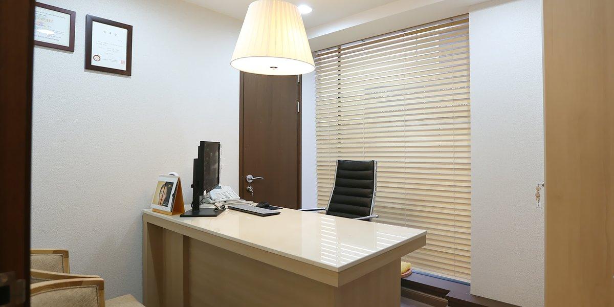 Cheongdam Jasmine Line Clinic2