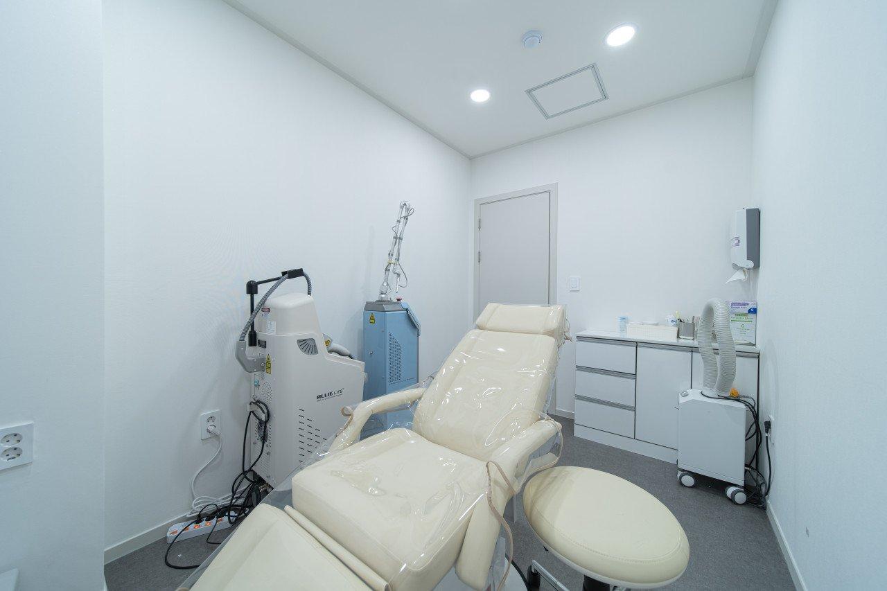 Cheongdam L Clinic3