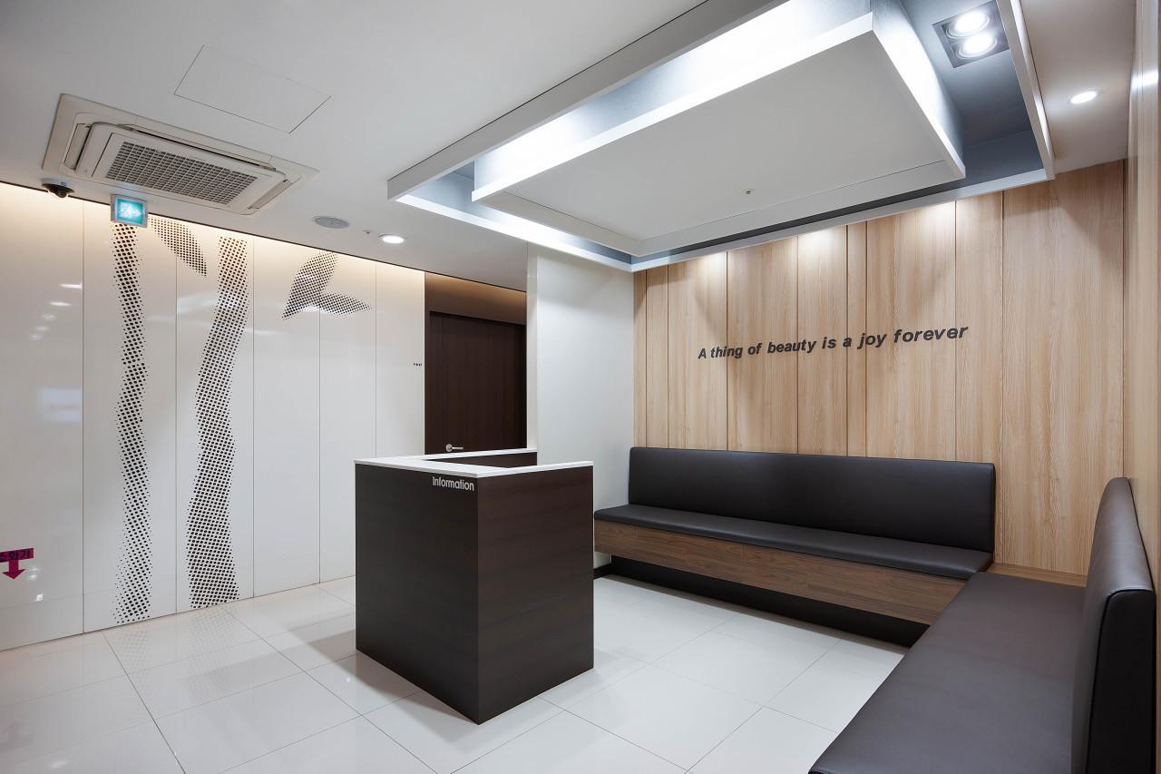 Cheongdam EZ Plastic Surgery Clinic3