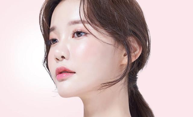 Starline Plastic Surgery Clinic in Korea: Expert Facelift, Eye, and Nose Surgery Services for a Youthful Appearance