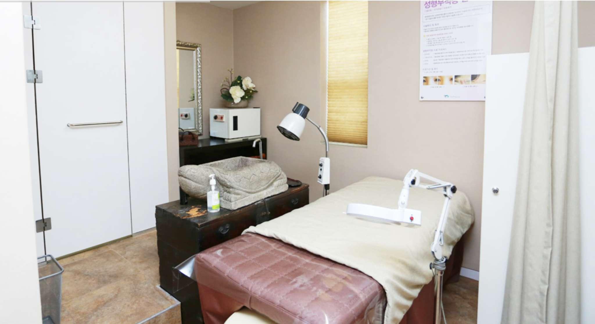 Myung Ok-hune Korean Medicine Clinic3