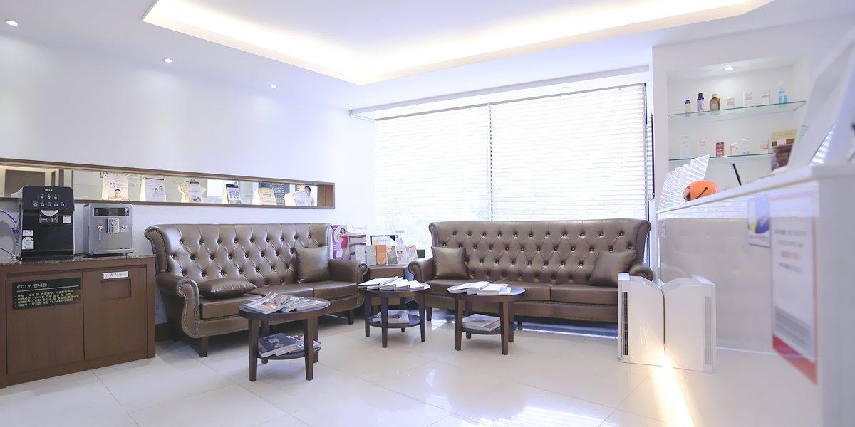 Cheongdam Jasmine Line Clinic1