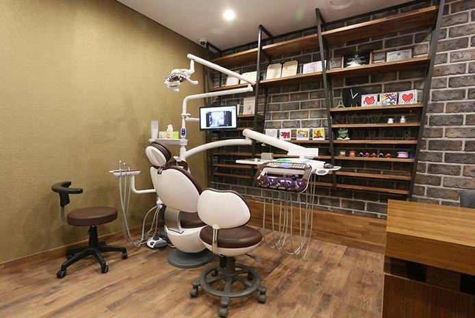 Snow Dental Clinic - Mia4