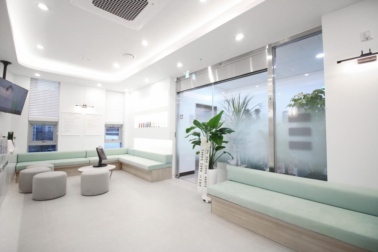 Mega Plant Dental Clinic2