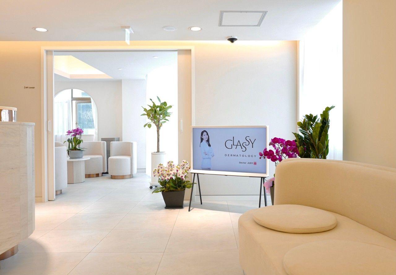 Cheongdam Glassy Skin Clinic1