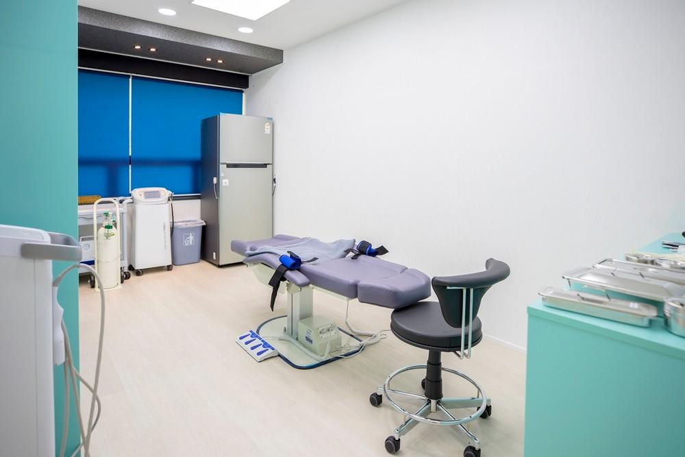 Arno Dermatology Clinic2