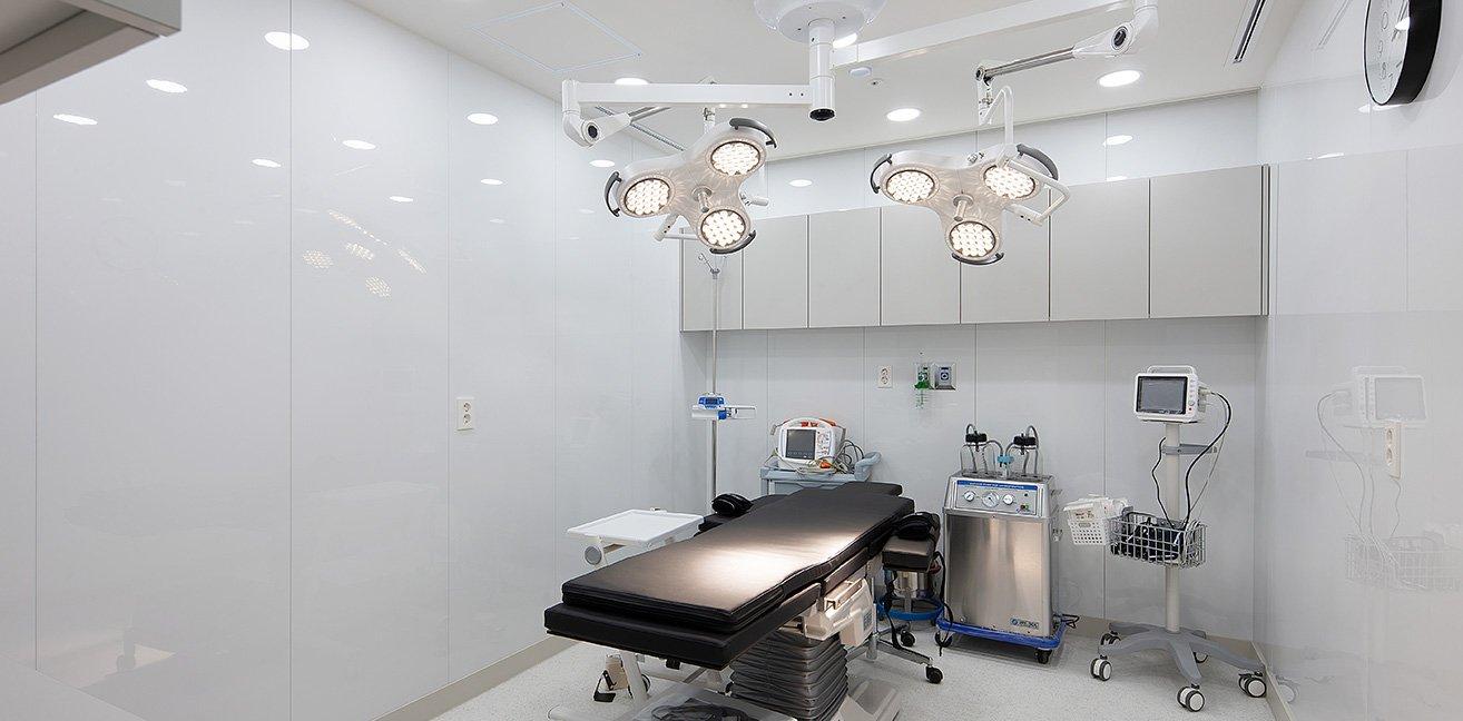 Limited Plastic Surgery Clinic3